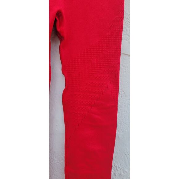 Fabletics Red Seamless Perforated High Waisted Leggings Size XS - Picture 2 of 8